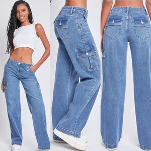 YMI Women's Mid Wash Low Rise Flap Pocket Wide Leg Skater Jeans 28